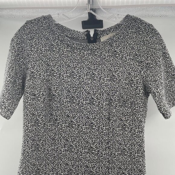 Loft Women's Sweater Midi Dress Short Sleeve Black/White Print Size 2 Front Slit - Picture 2 of 9